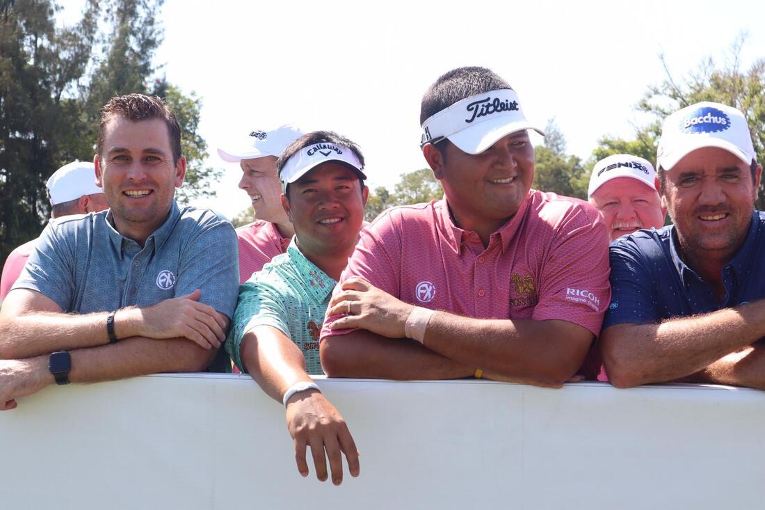 Mike with Scott Hend, Kiradech and Prom